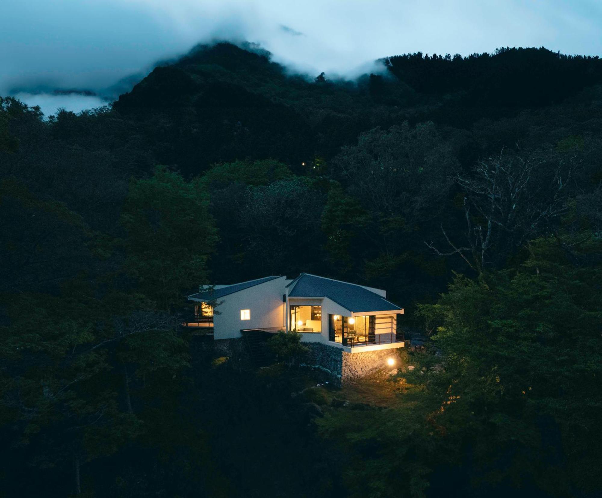 Vila Aknot Hakone 大涌谷を望むモダニズム建築 東京から90分 Exteriér fotografie